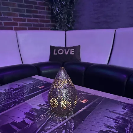 Pure Private Experience For 5 People Апартаменты Монлюсон